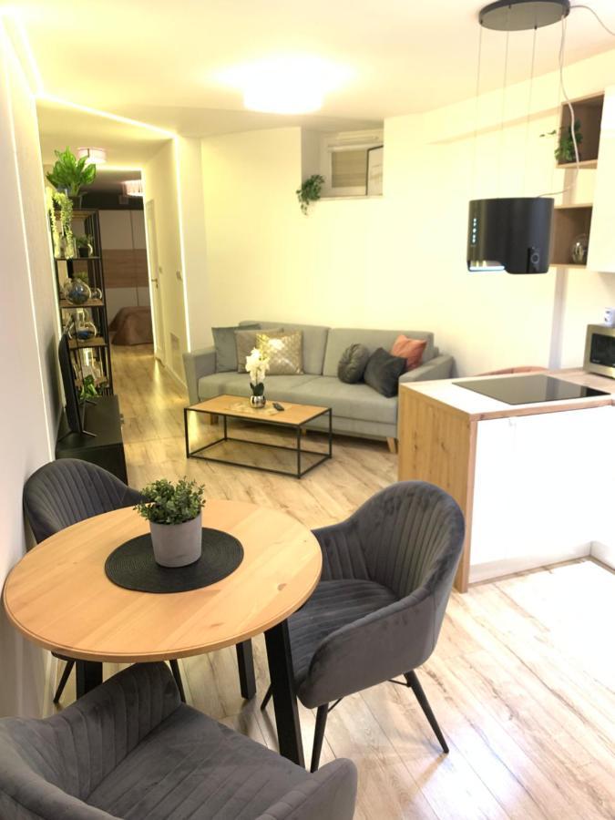 Moderno Apartament Kraków Zewnętrze zdjęcie